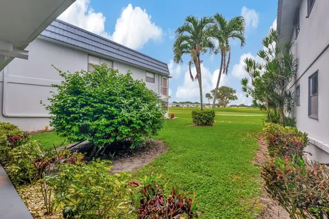 288 Tuscany Lane E Delray Beach FL 33446