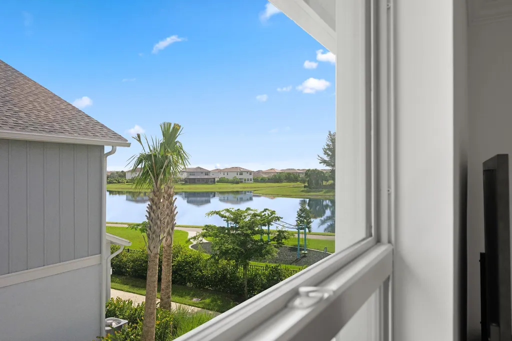 4574 Longwood Lake Square The Acreage FL 33470