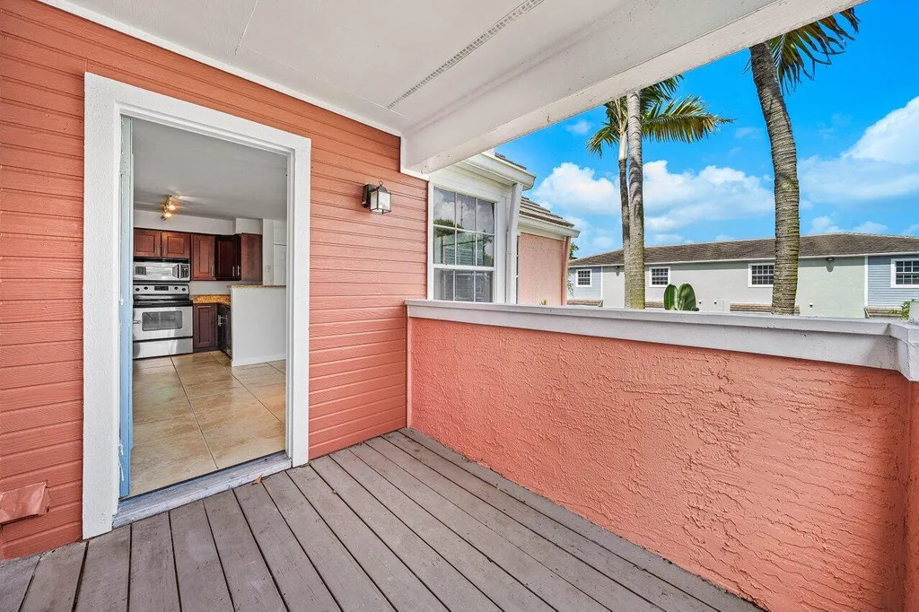 1345 Crystal Way Delray Beach FL 33444