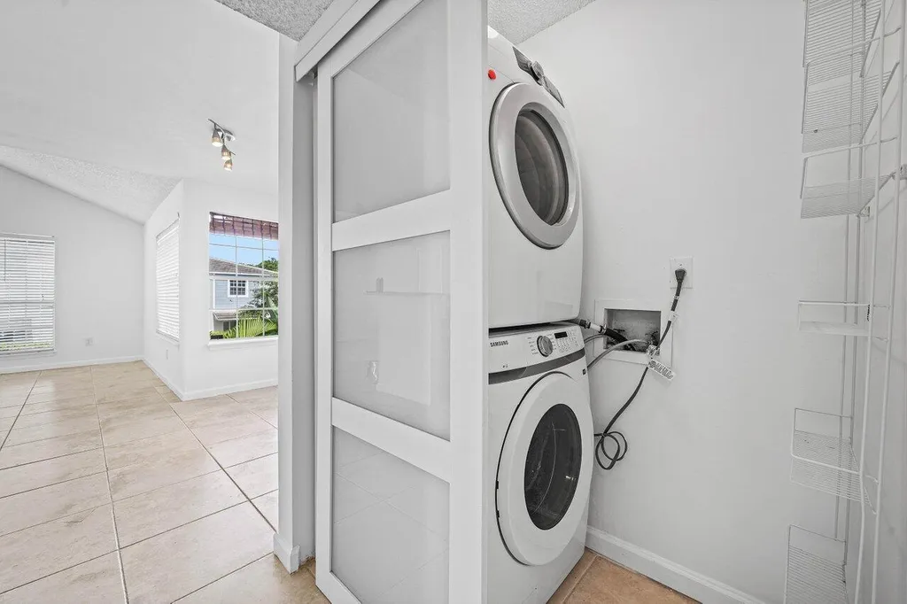 1345 Crystal Way Delray Beach FL 33444