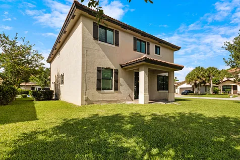4846 Pond Pine Way Greenacres FL 33463