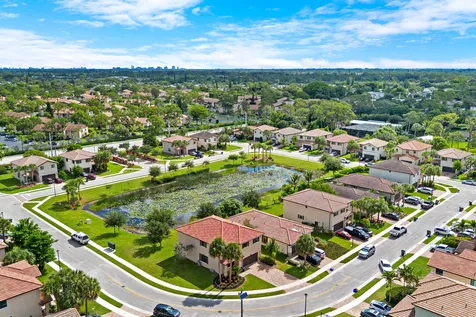 4846 Pond Pine Way Greenacres FL 33463
