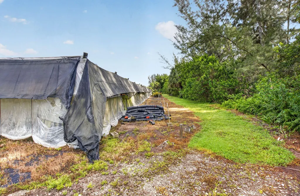 6700 Park Lane E Lake Worth FL 33449