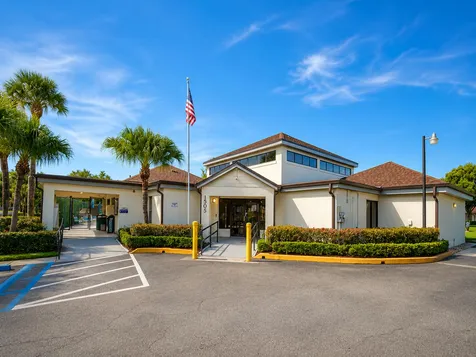 1433 Captains Walk Fort Pierce FL 34950