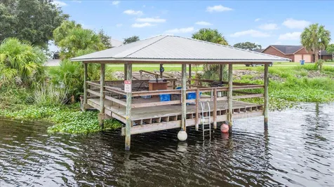 1121 River Road Moore Haven FL 33471