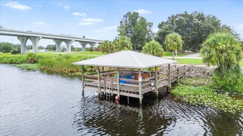 1121 River Road Moore Haven FL 33471