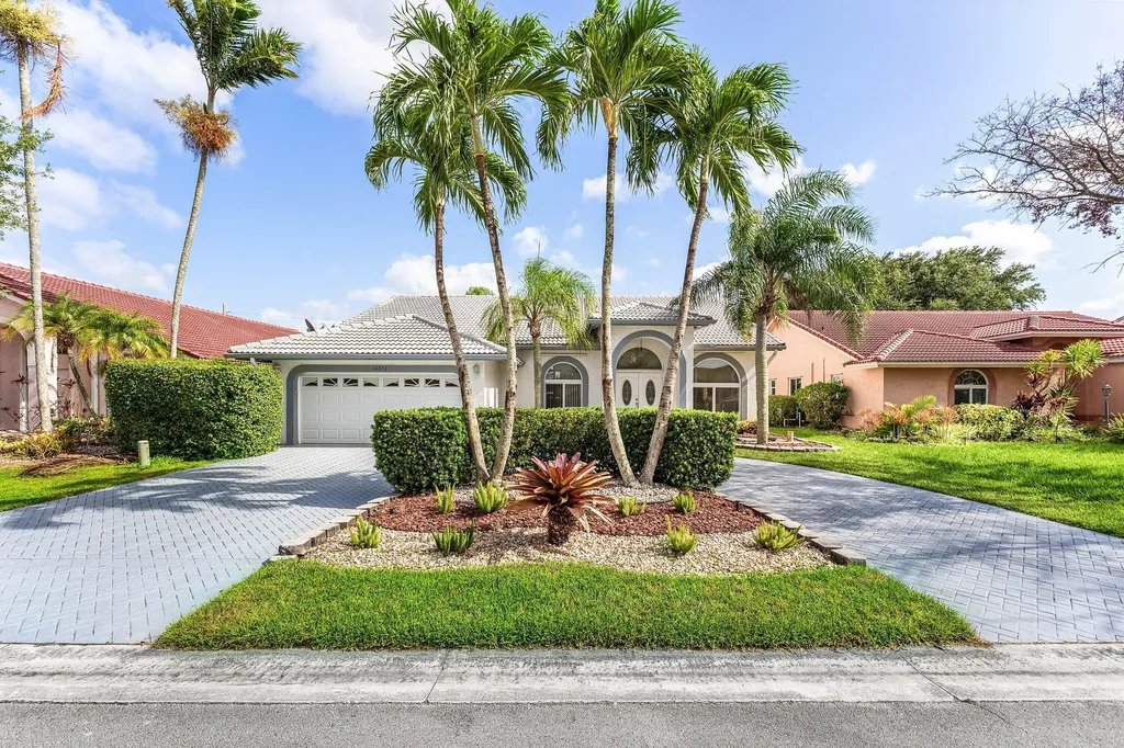 12372 SW 1st Street Coral Springs FL 33071