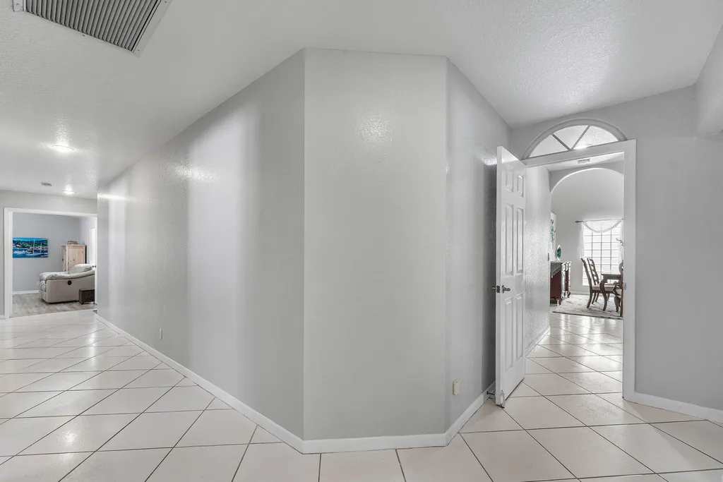 12372 SW 1st Street Coral Springs FL 33071