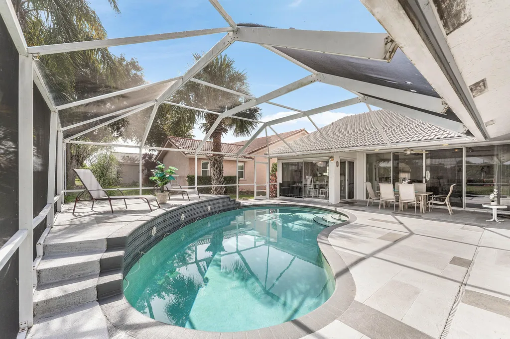 12372 SW 1st Street Coral Springs FL 33071