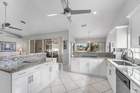 12372 SW 1st Street Coral Springs FL 33071