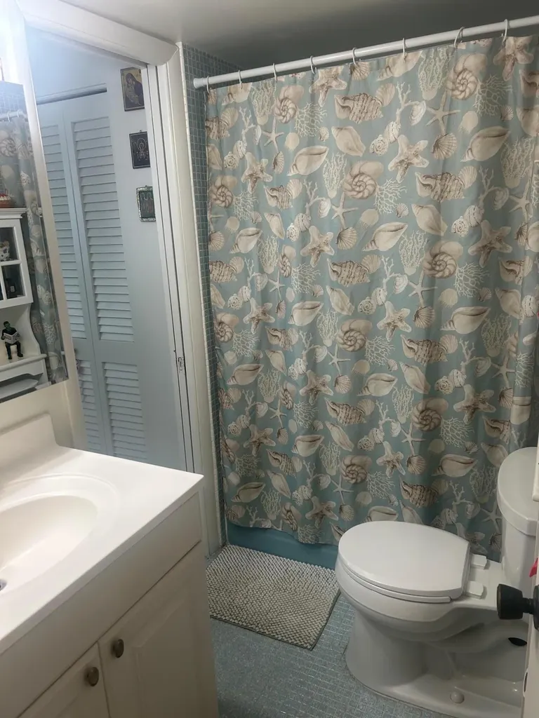 121 Wettaw Lane North Palm Beach FL 33408