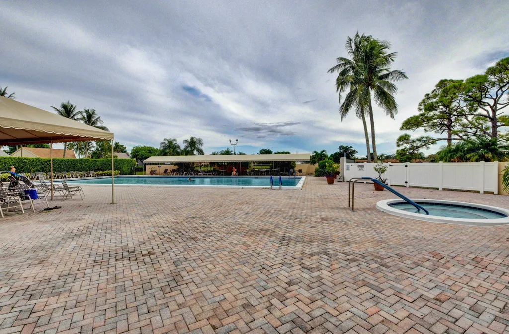 2850 NW 15th Street Delray Beach FL 33445