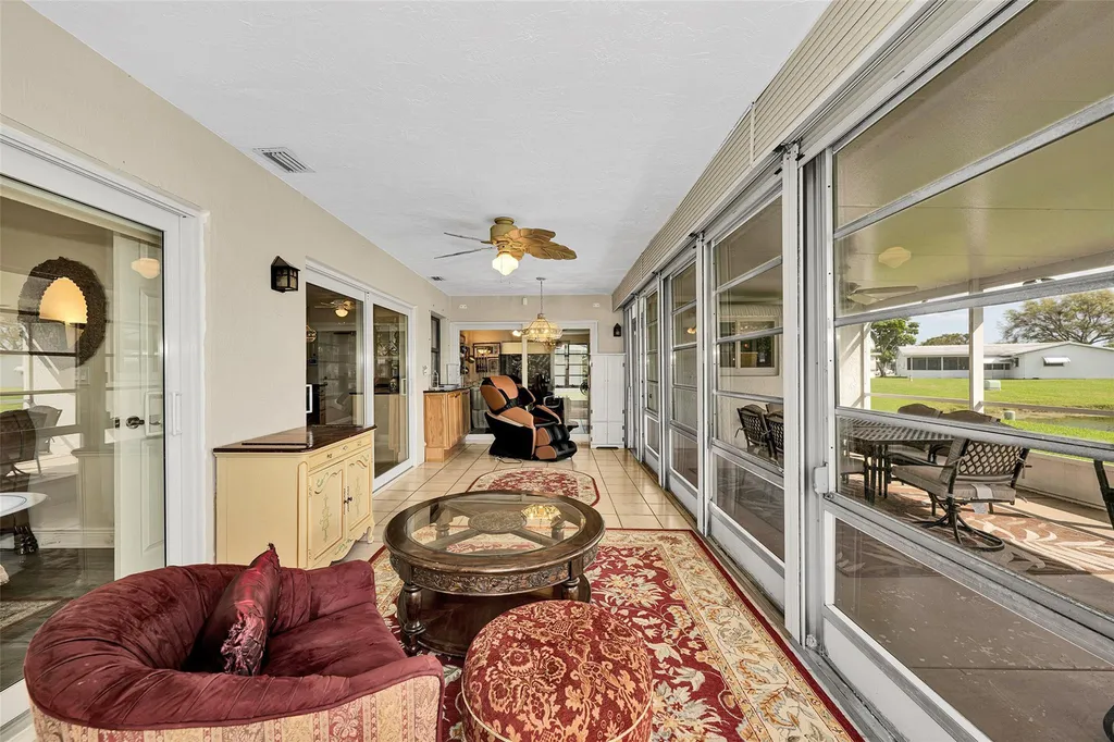 1010 NW 89th Way Plantation FL 33322