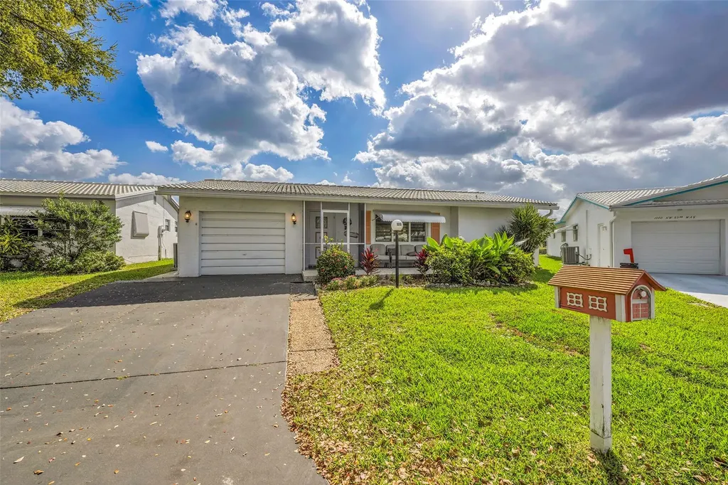 1010 NW 89th Way Plantation FL 33322