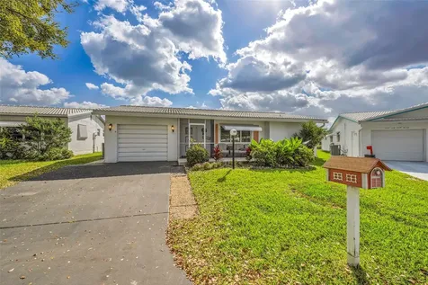 1010 NW 89th Way Plantation FL 33322