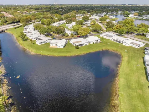 1010 NW 89th Way Plantation FL 33322