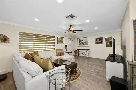 1010 NW 89th Way Plantation FL 33322