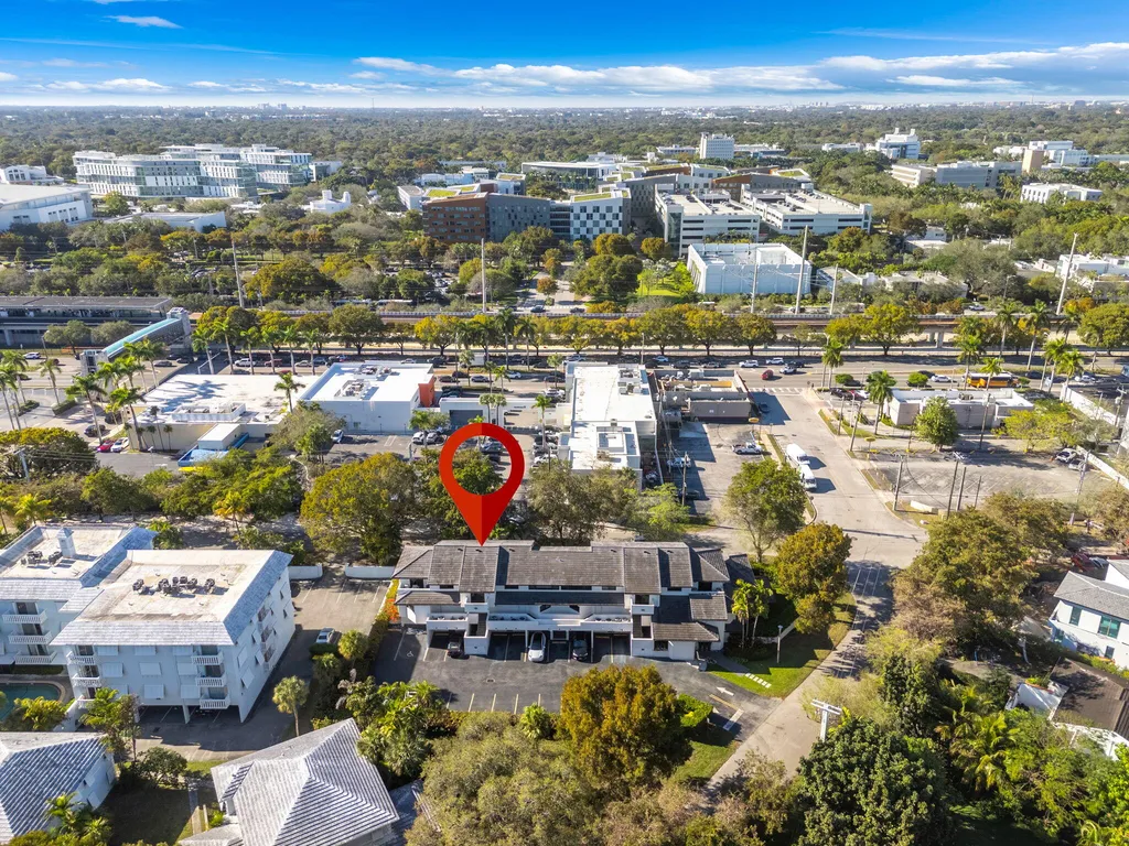 5750 Turin Street Coral Gables FL 33146