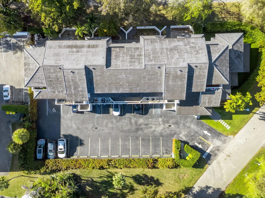 5750 Turin Street Coral Gables FL 33146