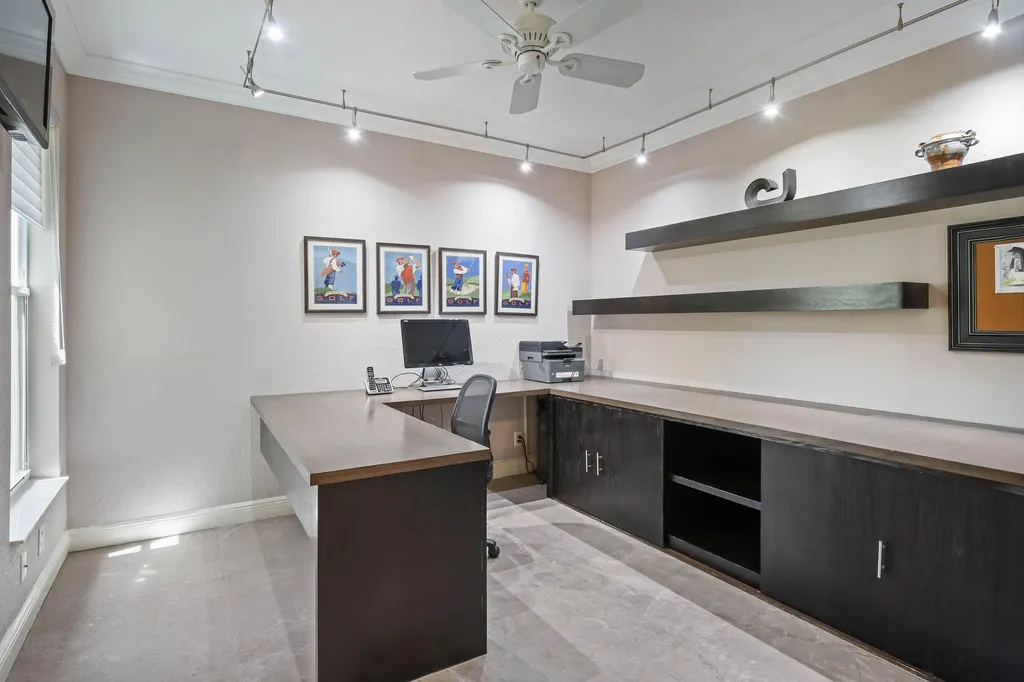5743 Fountains Drive S Lake Worth FL 33467