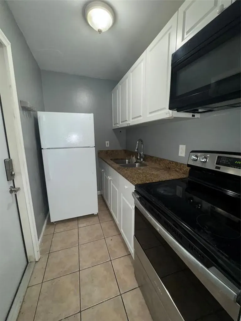 1132 NW 4th Avenue Fort Lauderdale FL 33311