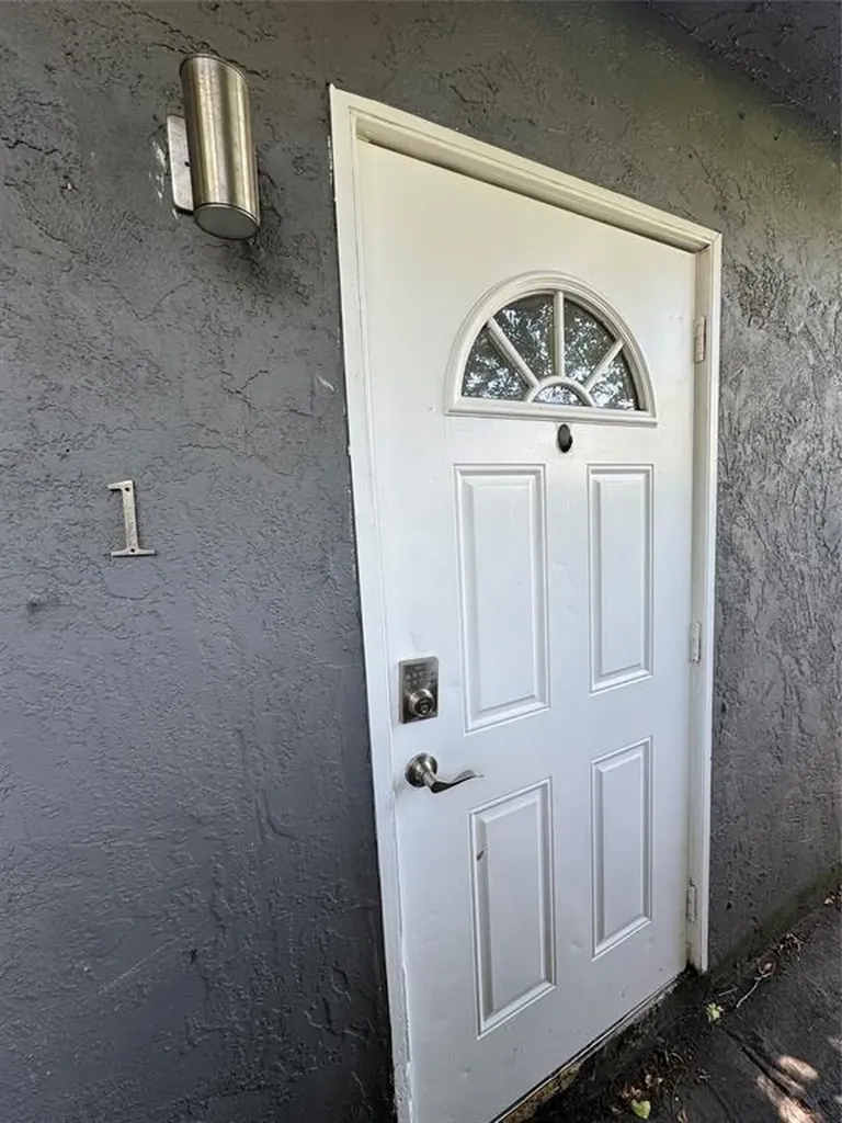 1132 NW 4th Avenue Fort Lauderdale FL 33311