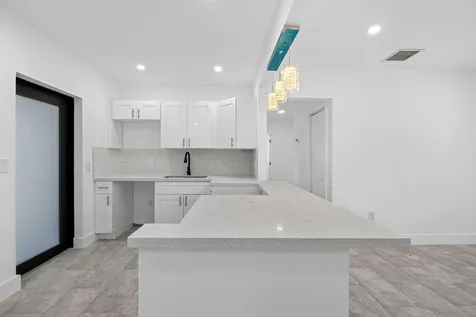 9001 NW 32nd Court Road Miami FL 33147