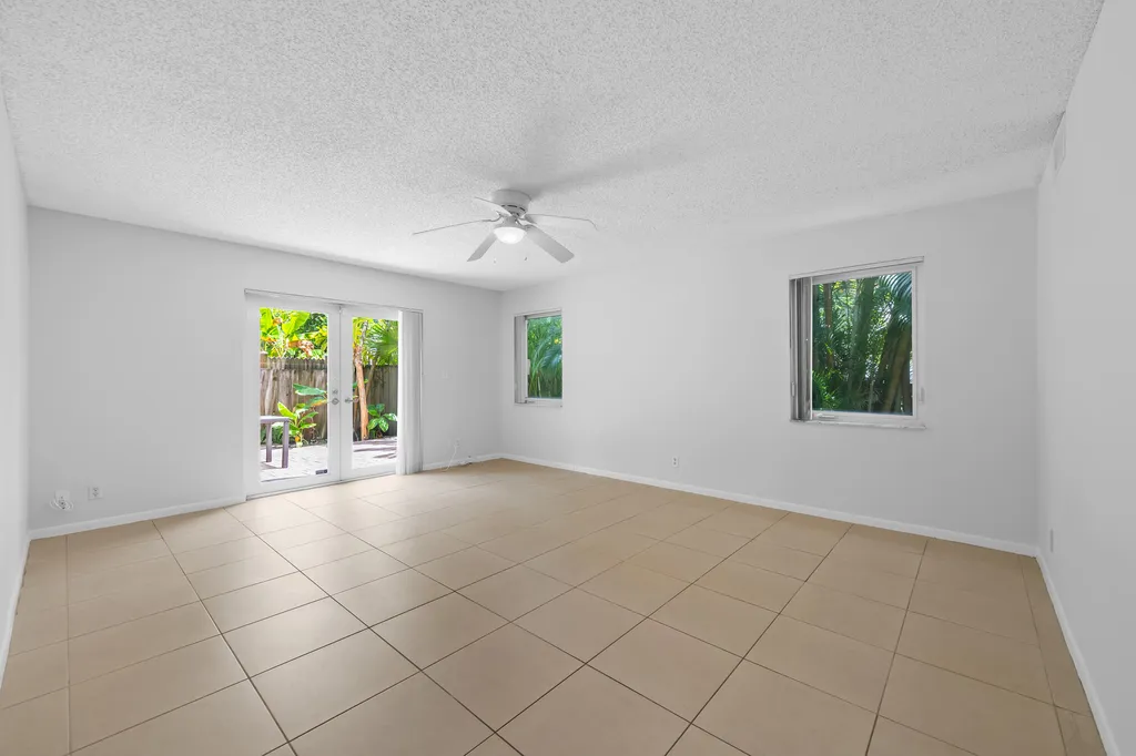 1627 NE 7th Street Fort Lauderdale FL 33304
