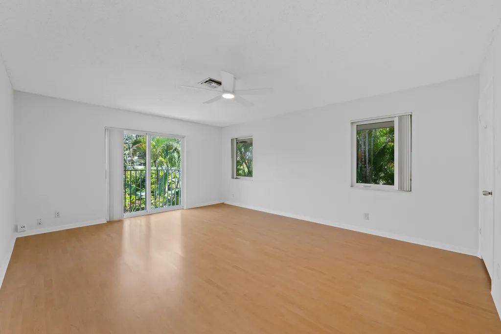1627 NE 7th Street Fort Lauderdale FL 33304