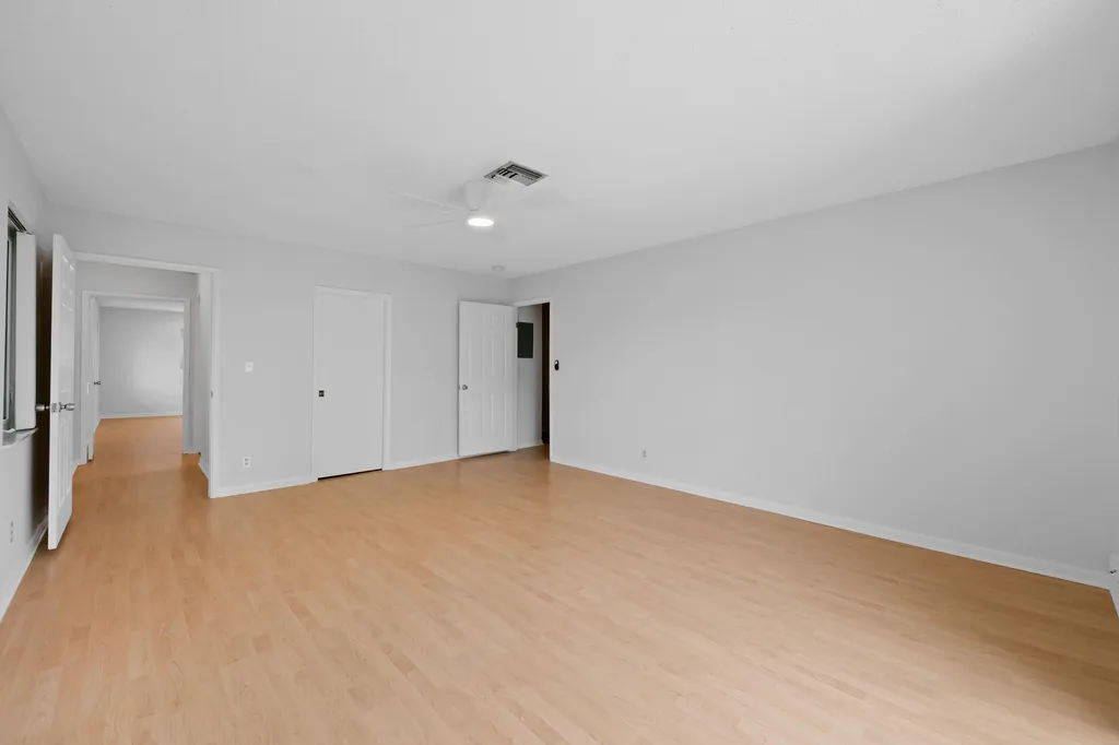 1627 NE 7th Street Fort Lauderdale FL 33304