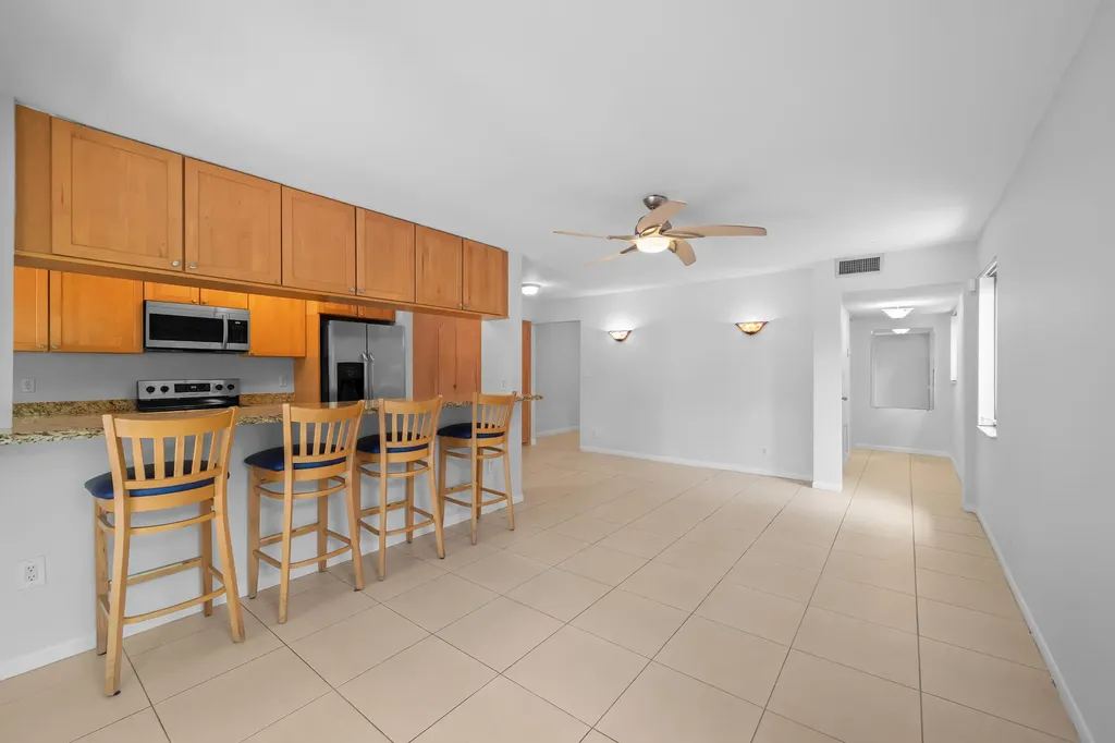 1627 NE 7th Street Fort Lauderdale FL 33304
