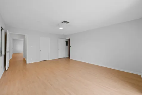 1627 NE 7th Street Fort Lauderdale FL 33304