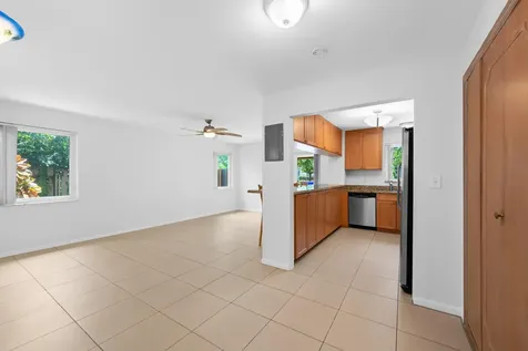 1627 NE 7th Street Fort Lauderdale FL 33304