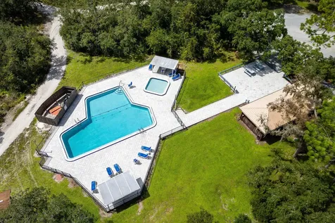 32801 Us Highway 441 N Okeechobee FL 34972