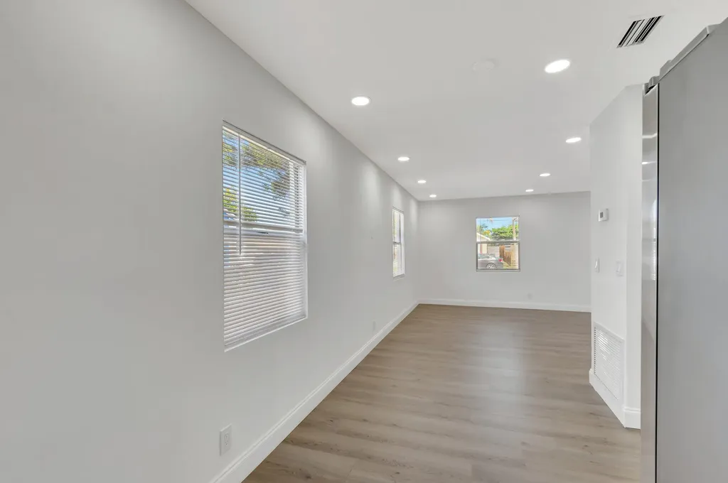 950 29th Street West Palm Beach FL 33407
