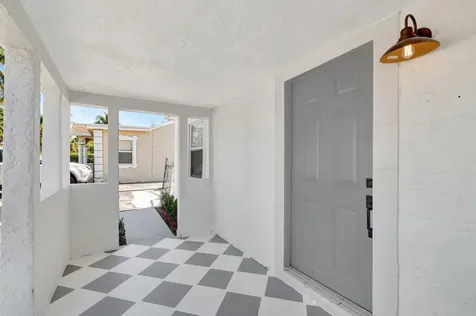 950 29th Street West Palm Beach FL 33407