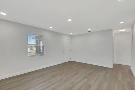 950 29th Street West Palm Beach FL 33407