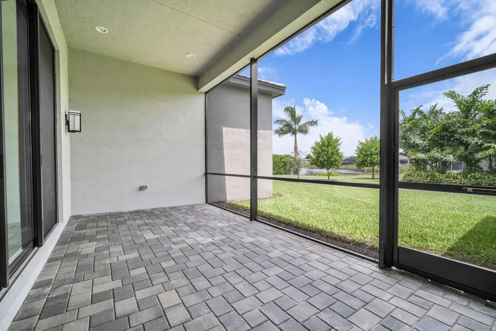 10925 Glen Orchard Lane Boynton Beach FL 33473