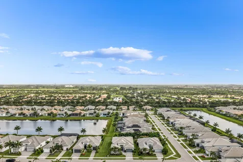 10925 Glen Orchard Lane Boynton Beach FL 33473