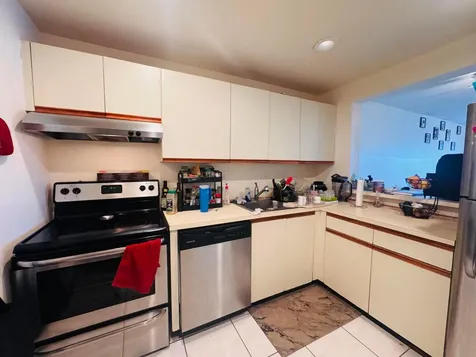 8025 S Colony Circle Tamarac FL 33321