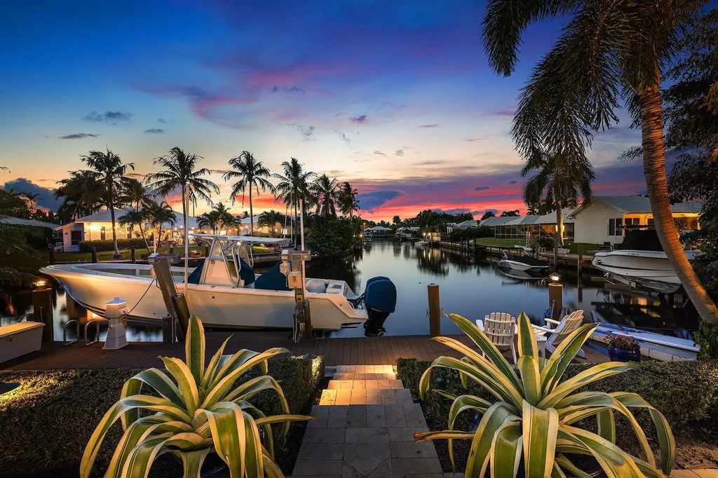 681 SW Elm Tree Lane Boca Raton FL 33486