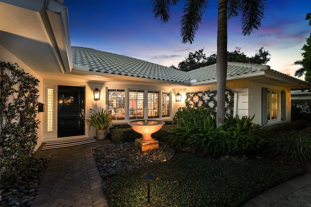 681 SW Elm Tree Lane Boca Raton FL 33486
