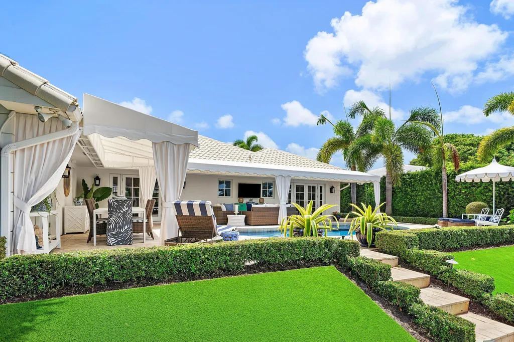681 SW Elm Tree Lane Boca Raton FL 33486
