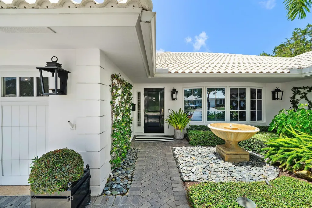 681 SW Elm Tree Lane Boca Raton FL 33486