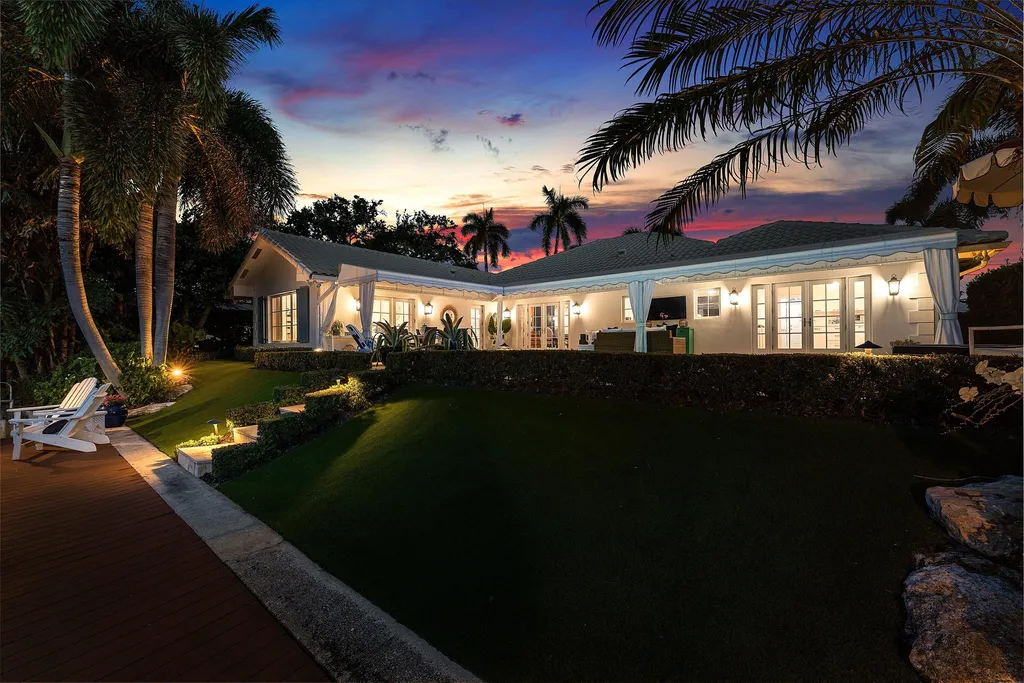 681 SW Elm Tree Lane Boca Raton FL 33486