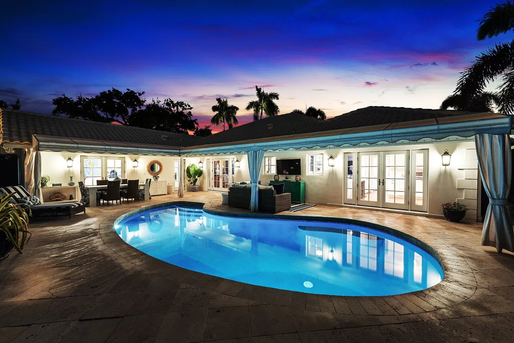 681 SW Elm Tree Lane Boca Raton FL 33486