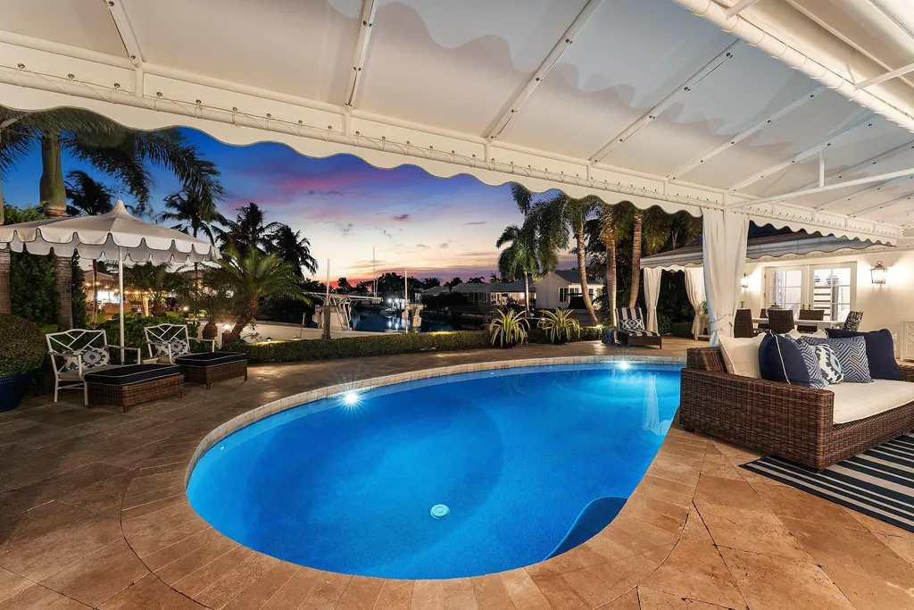 681 SW Elm Tree Lane Boca Raton FL 33486