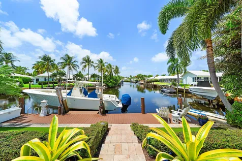 681 SW Elm Tree Lane Boca Raton FL 33486