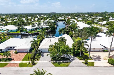 681 SW Elm Tree Lane Boca Raton FL 33486