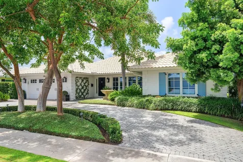681 SW Elm Tree Lane Boca Raton FL 33486